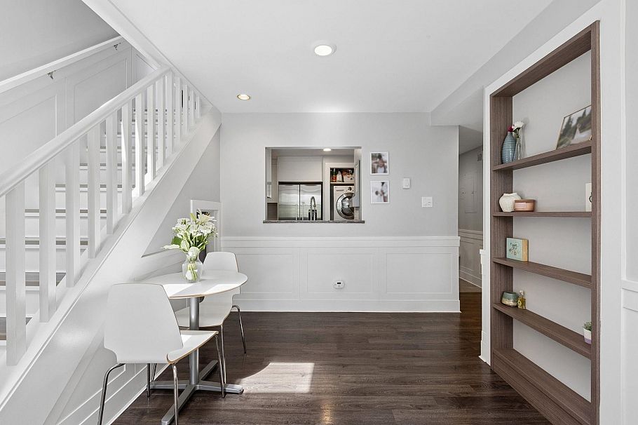 303 1702 Chesterfield Avenue North Vancouver, BC - 11