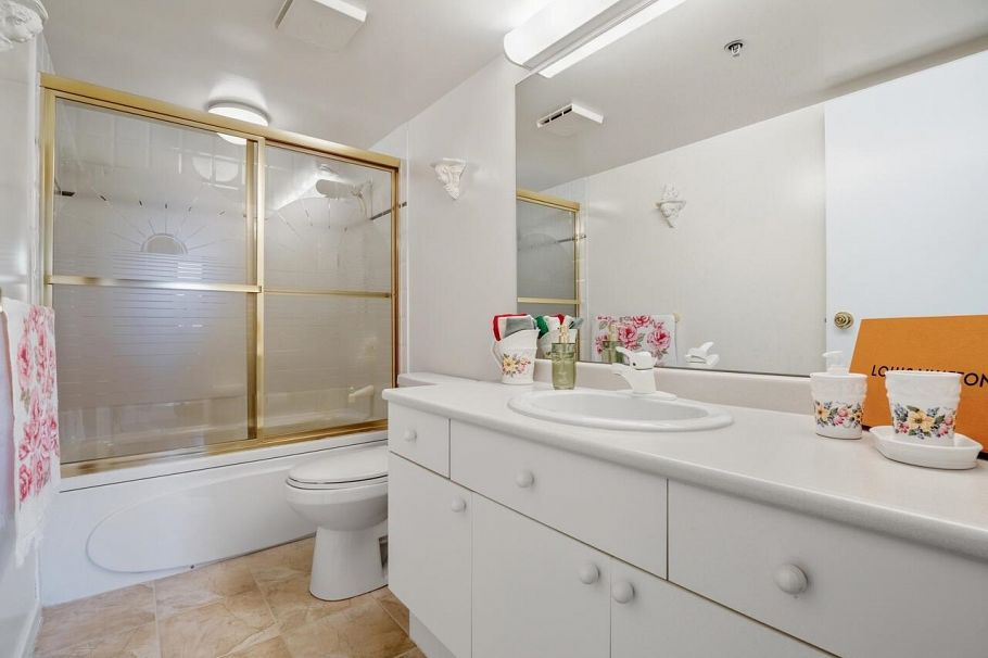 412 518 W 14th Avenue Vancouver, BC - 15