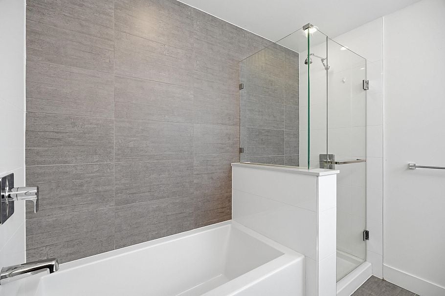 515 8580 River District Crossing Vancouver, BC - 15