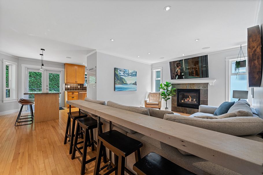 1690 Cascade Court North Vancouver, BC - 21