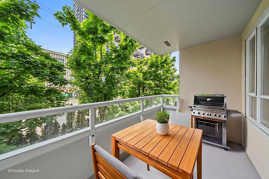311 3489 Ascot Place Vancouver, BC - 4