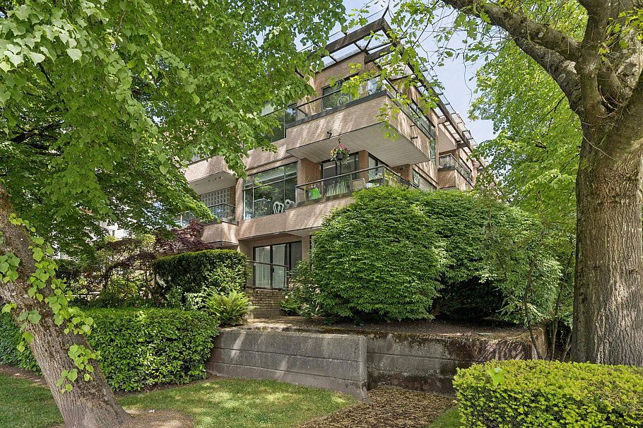303 1702 Chesterfield Avenue North Vancouver, BC - 39