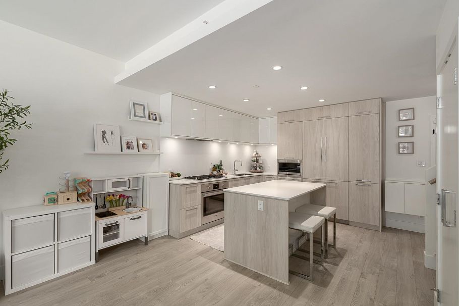 105 680 Seylynn Crescent North Vancouver, BC - 9
