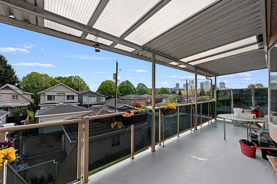 104 E 63rd Avenue Vancouver, BC - 17