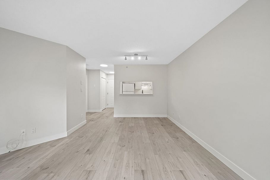311 3489 Ascot Place Vancouver, BC - 9
