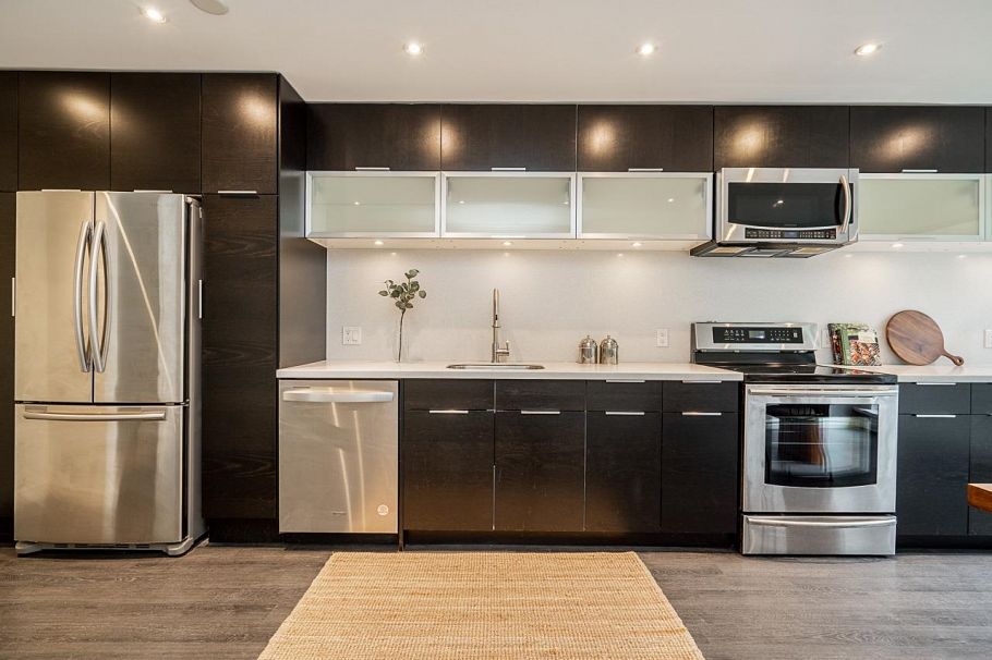697 Moberly Road Vancouver, BC - 3