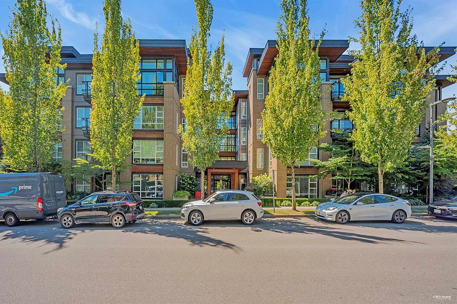 PH 17 3479 Wesbrook Mall Vancouver, BC - 34