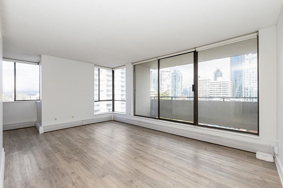 904 1127 Barclay Street Vancouver, BC - 4
