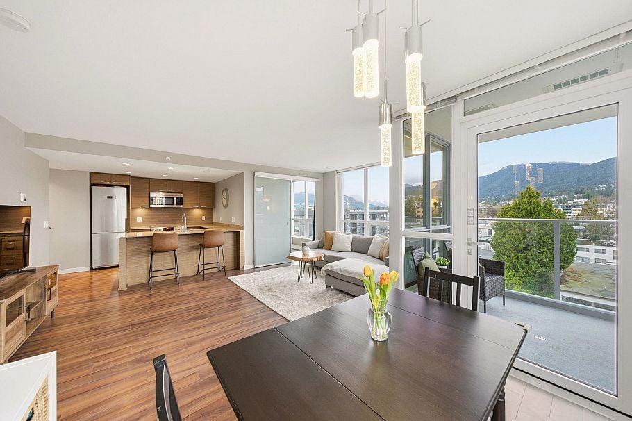 705 135 E 17th Street North Vancouver, BC - 12