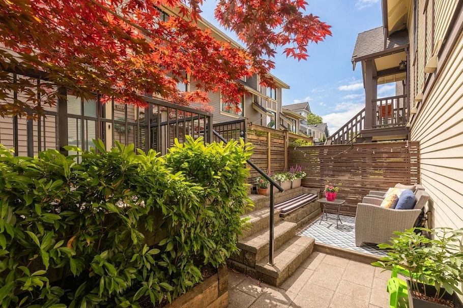 1077 Salsbury Drive Vancouver, BC - 3