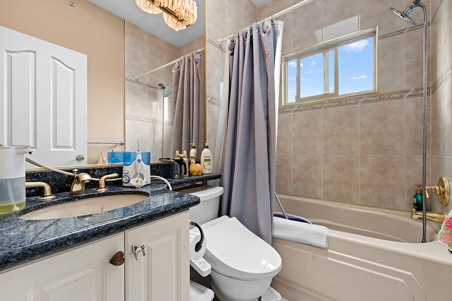 104 E 63rd Avenue Vancouver, BC - 23