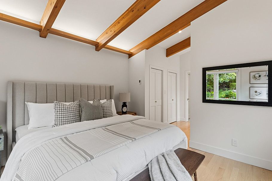 4467 St. George Street Vancouver, BC - 16
