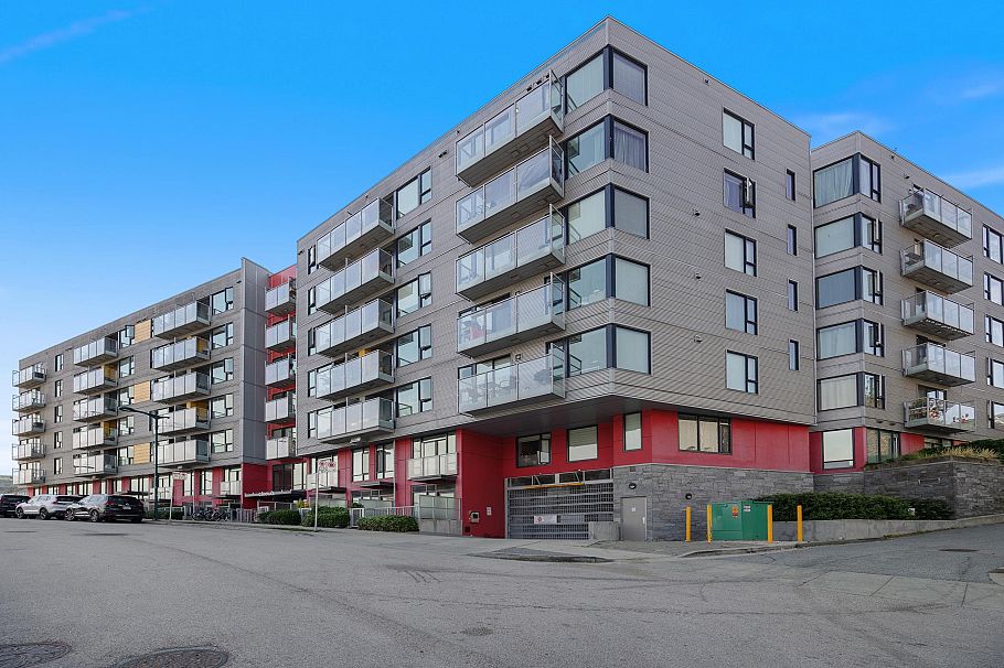 619 384 E 1st Avenue Vancouver, BC - 26