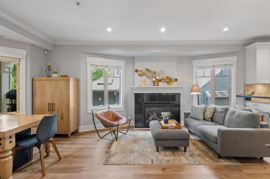1875 W 13 Avenue Vancouver, BC - 2