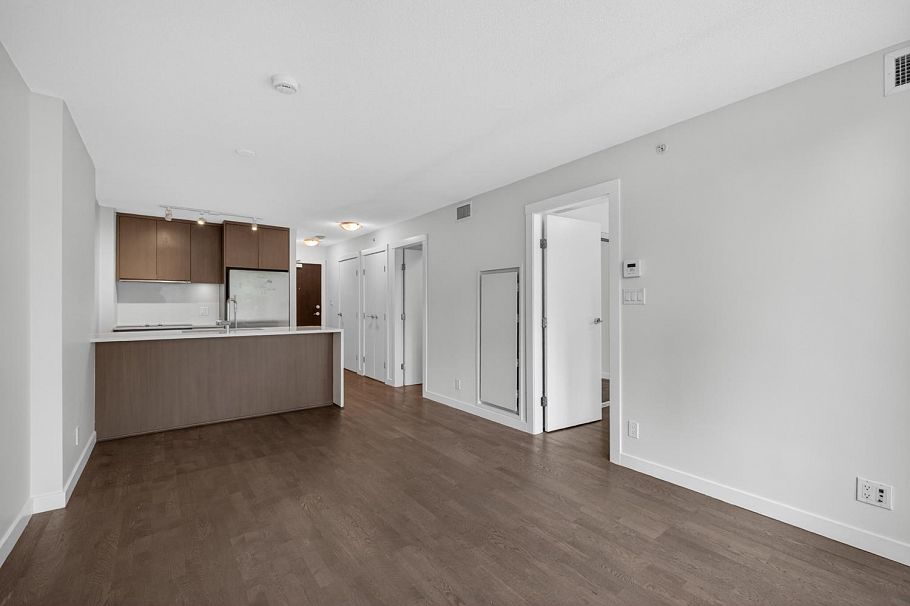 606 1009 Harwood Street Vancouver, BC - 16