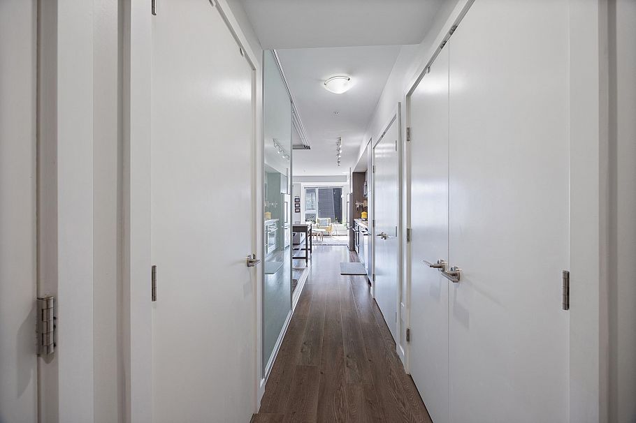 619 384 E 1st Avenue Vancouver, BC - 17
