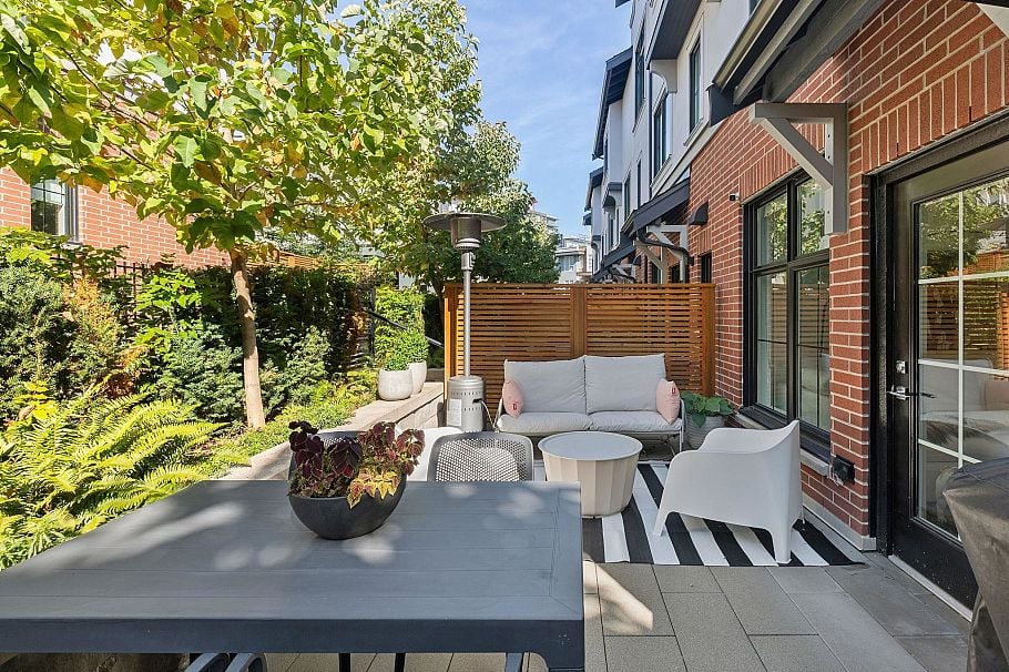 134 2070 Curling Road North Vancouver, BC - 37