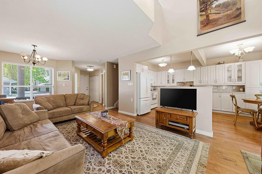 45 650 Roche Point Drive North Vancouver, BC - 16