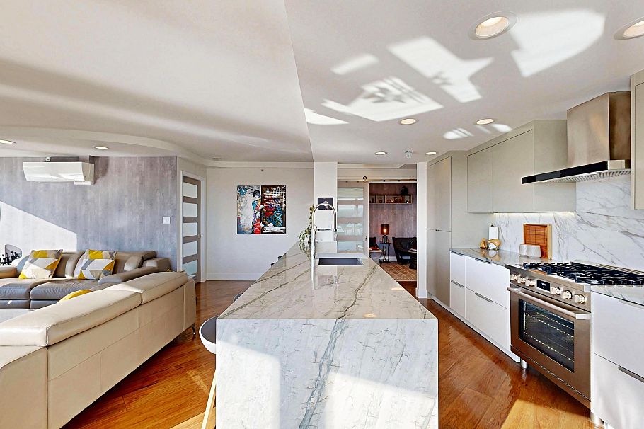 2706 1033 Marinaside Crescent Vancouver, BC - 12