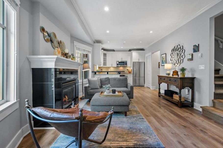 1875 W 13 Avenue Vancouver, BC - 11