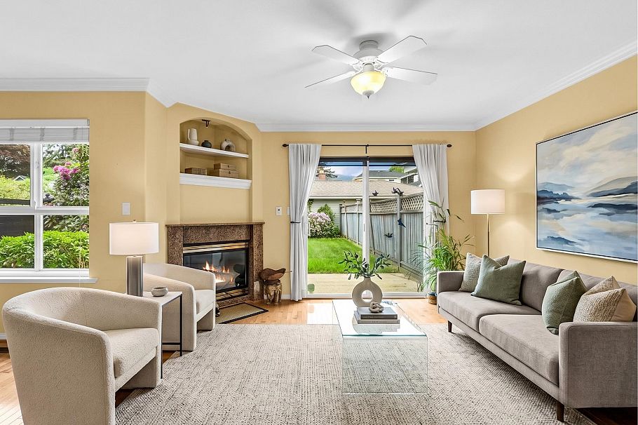 332 E 12th Street North Vancouver, BC - 18