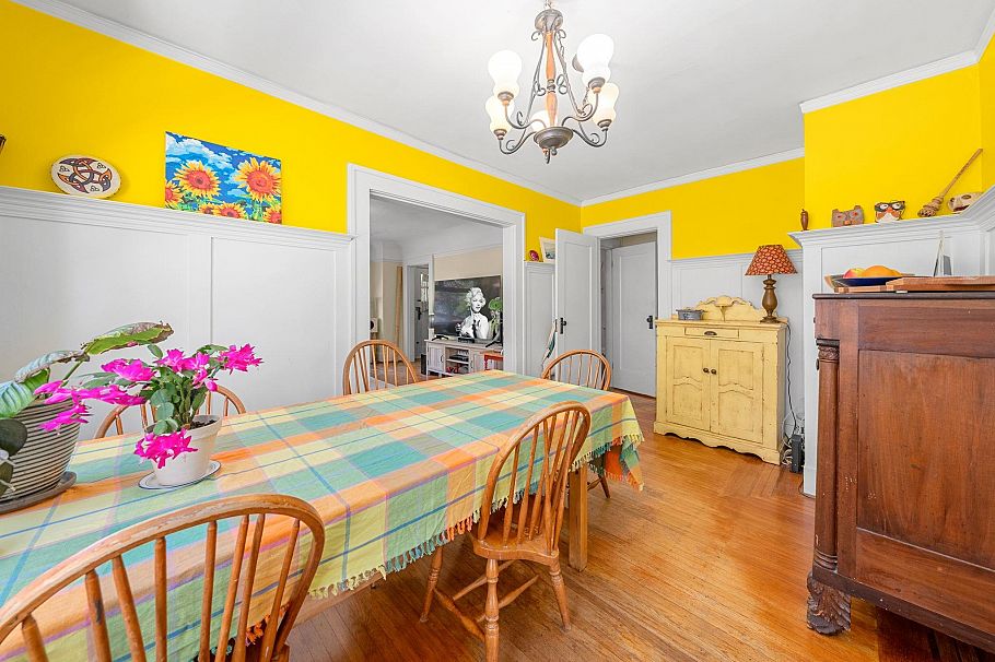 3218 W 6th Avenue Vancouver, BC - 6