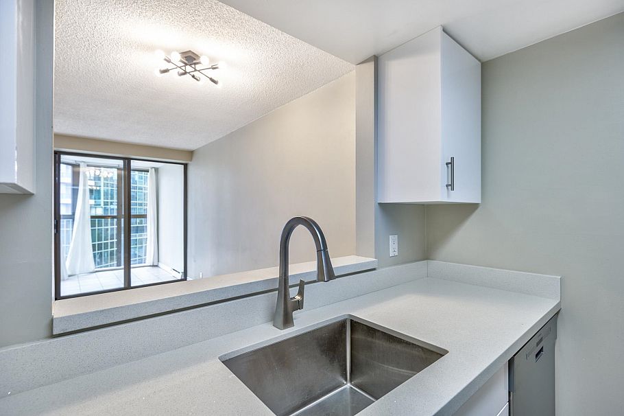 1104 789 Drake Street Vancouver, BC - 14