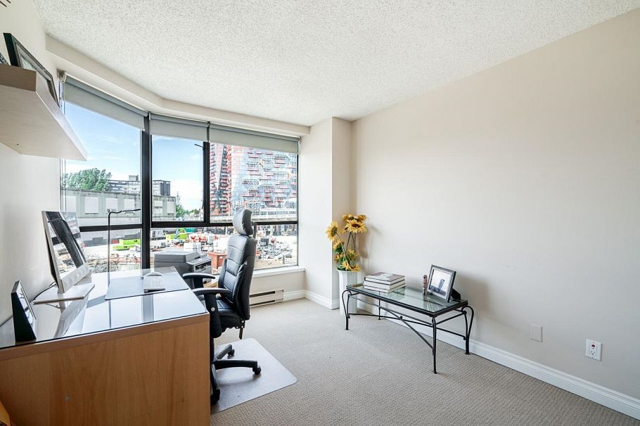 301 1450 Pennyfarthing Drive Vancouver, BC - 18