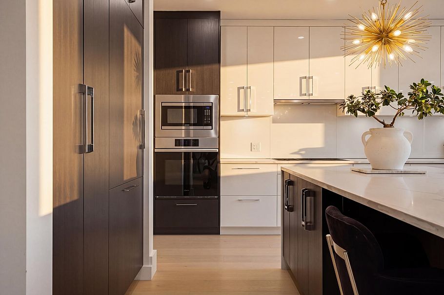 919 E 4th Street North Vancouver, BC - 12