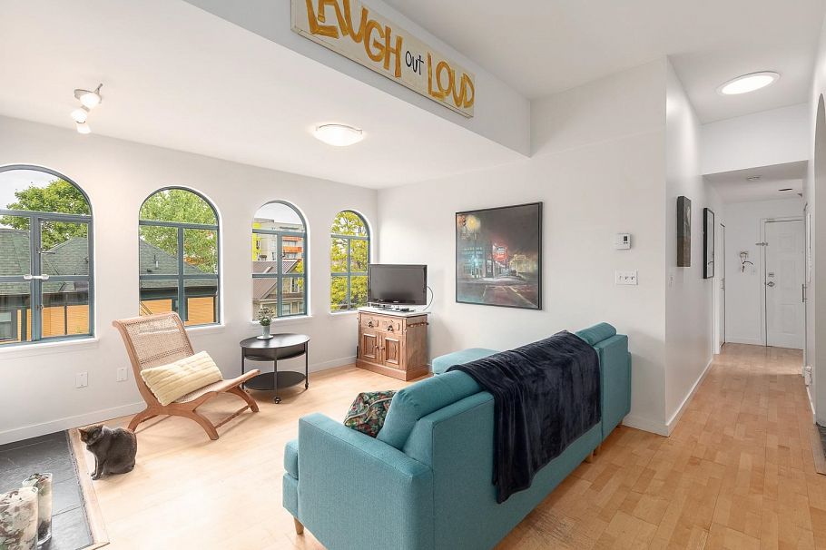 301 700 E Pender Street Vancouver, BC - 5