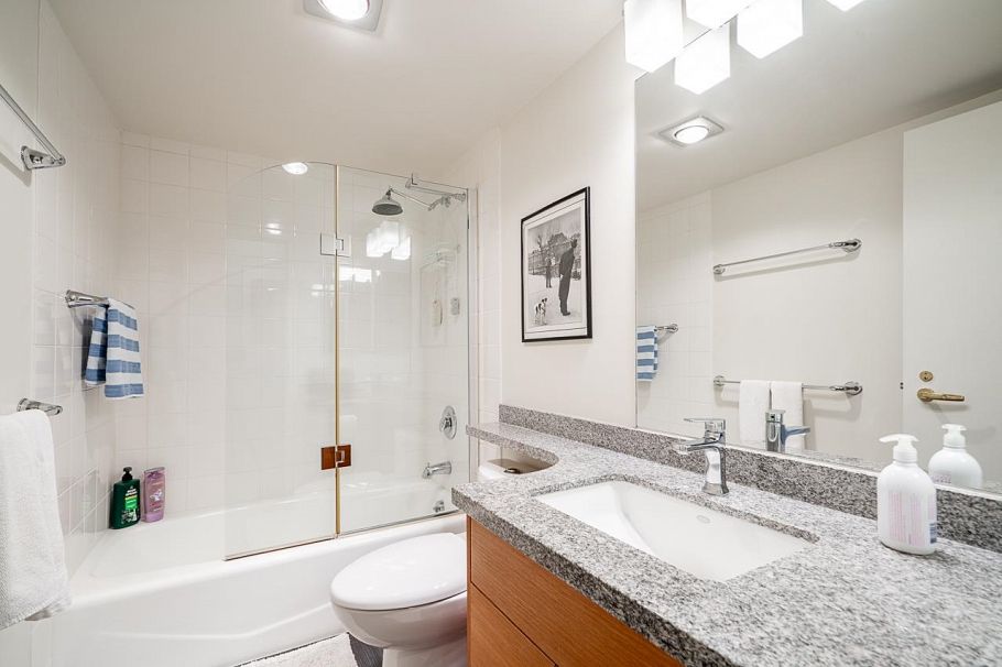 301 1450 Pennyfarthing Drive Vancouver, BC - 17
