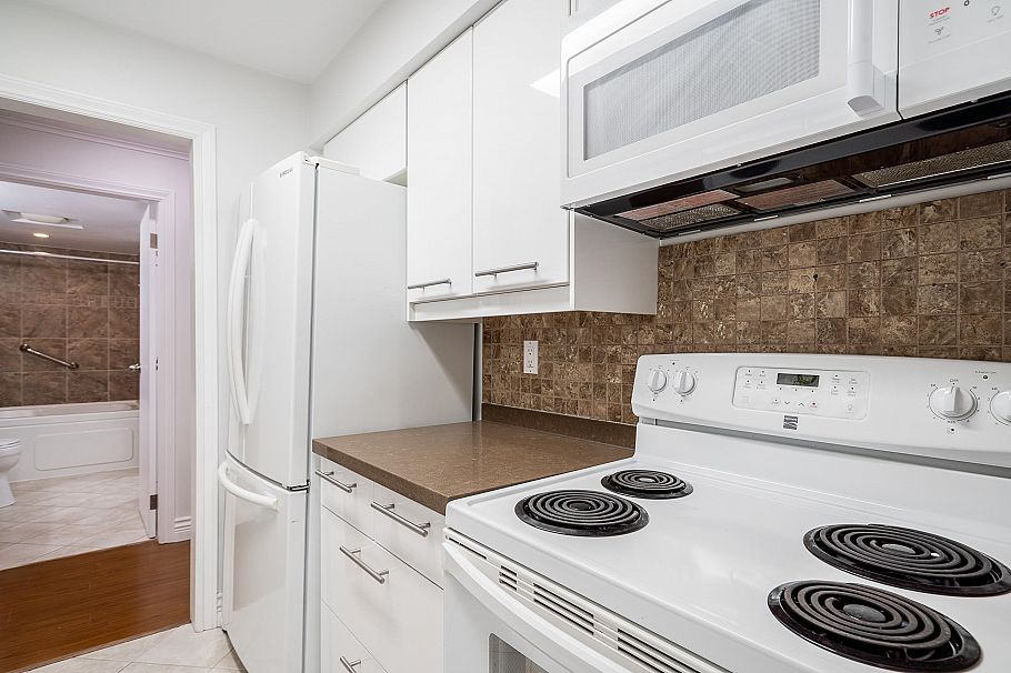 301 2320 W 40th Avenue Vancouver, BC - 10