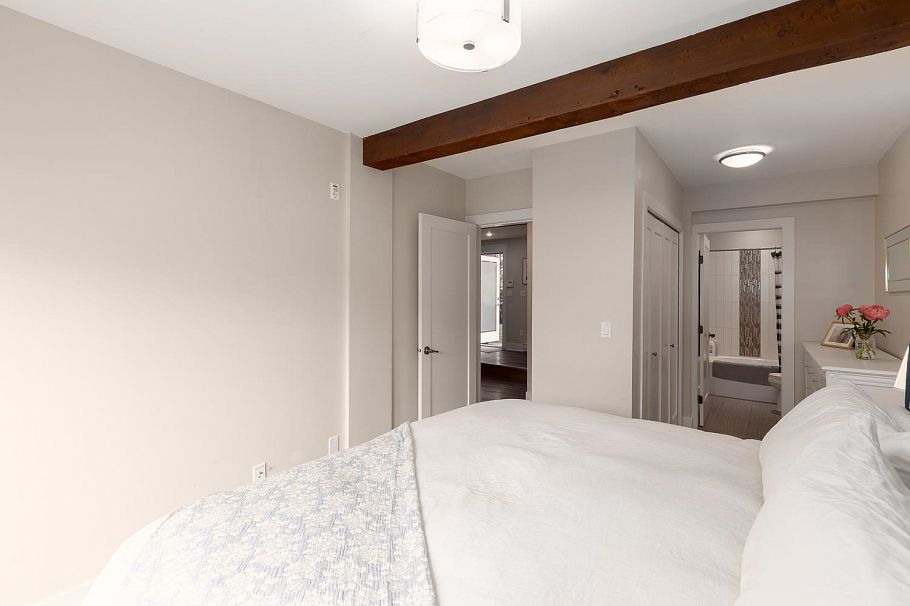 1077 Salsbury Drive Vancouver, BC - 29