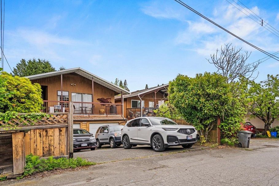 7611 Oak Street Vancouver, BC - 36