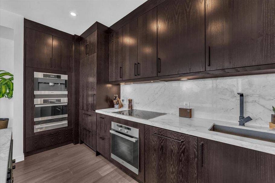 PH2502 999 Seymour Street Vancouver, BC - 18