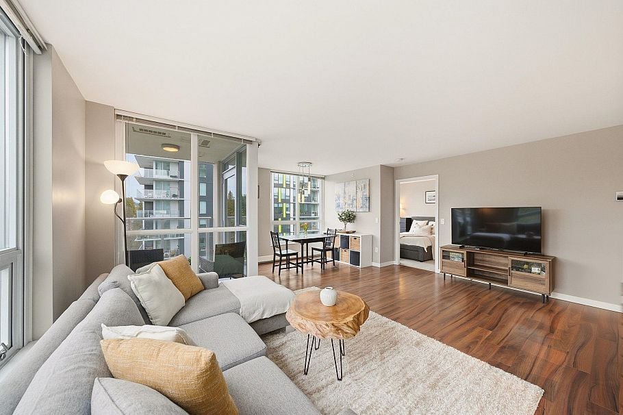 705 135 E 17th Street North Vancouver, BC - 13