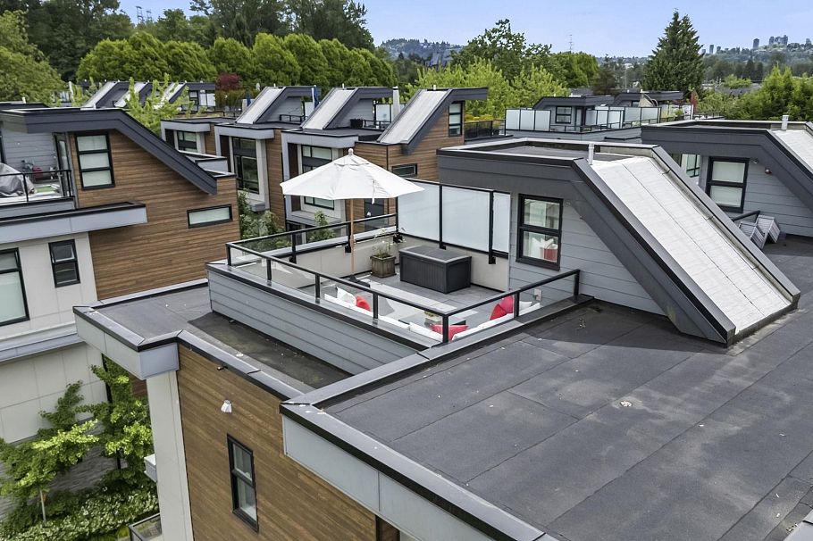 7 856 Orwell Street North Vancouver, BC - 25