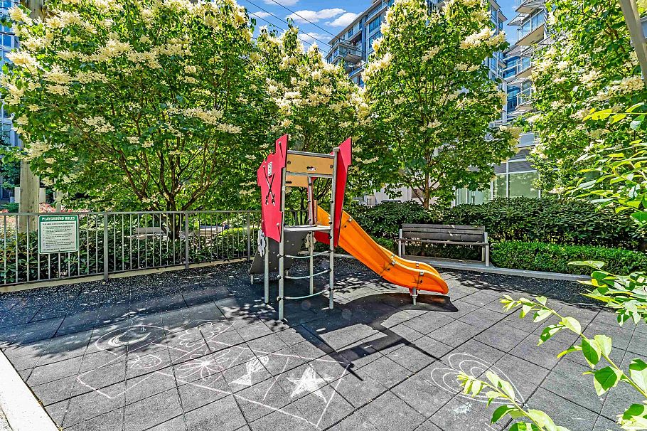 610 88 W 1st Avenue Vancouver, BC - 18