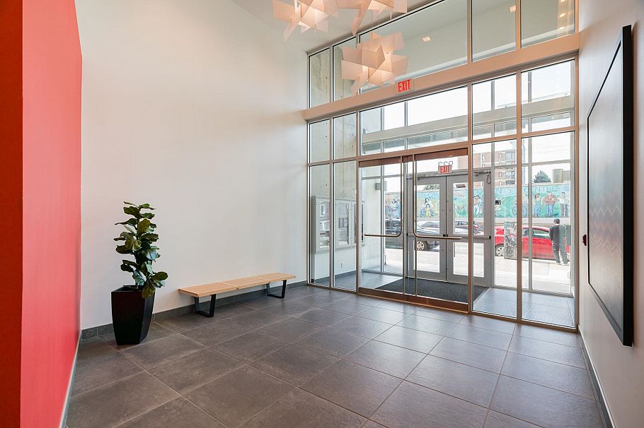 902 933 E Hastings Street Vancouver, BC - 16