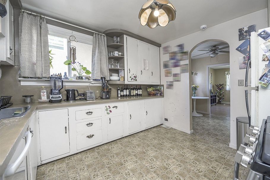 3826 Glendale Street Vancouver, BC - 10