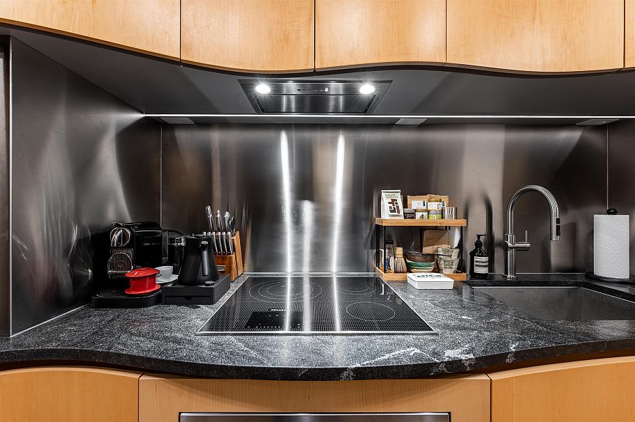 708 1568 Alberni Street Vancouver, BC - 10
