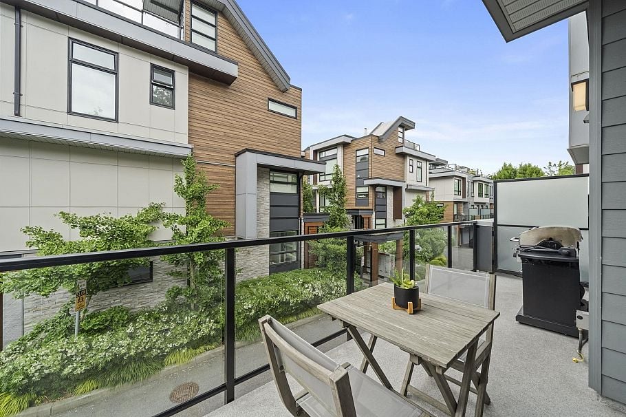 7 856 Orwell Street North Vancouver, BC - 12