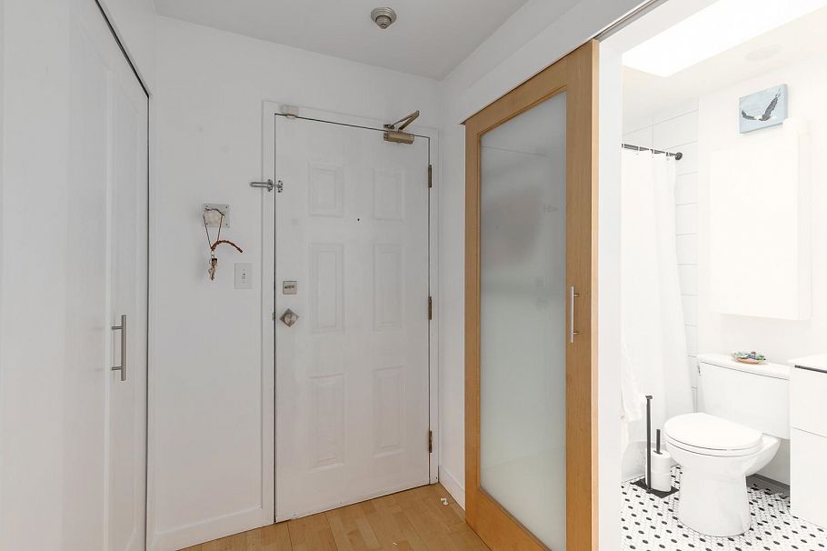 301 700 E Pender Street Vancouver, BC - 25