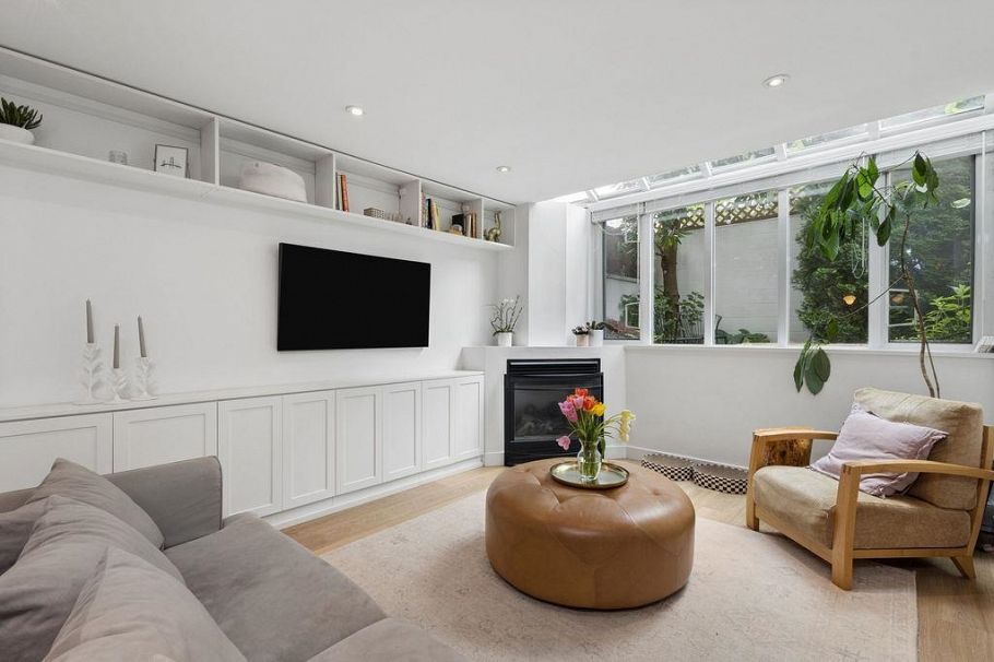 2 1949 W 8th Avenue Vancouver, BC - 1