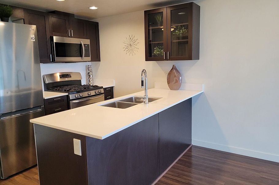 719 4818 Eldorado Mews Vancouver, BC - 8