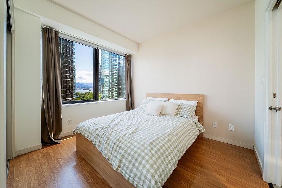 502 1333 W Georgia Street Vancouver, BC - 12