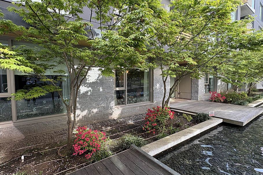 102 375 W 59th Avenue Vancouver, BC - 35