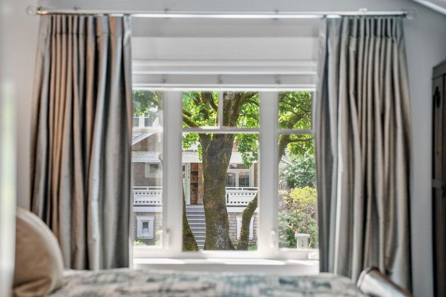 1875 W 13 Avenue Vancouver, BC - 15