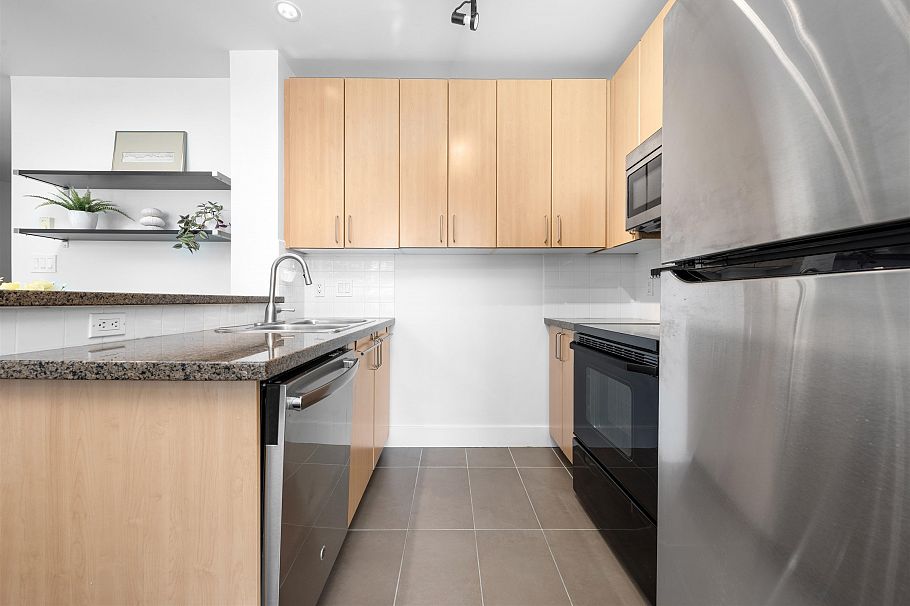 204 2680 Arbutus Street Vancouver, BC - 9