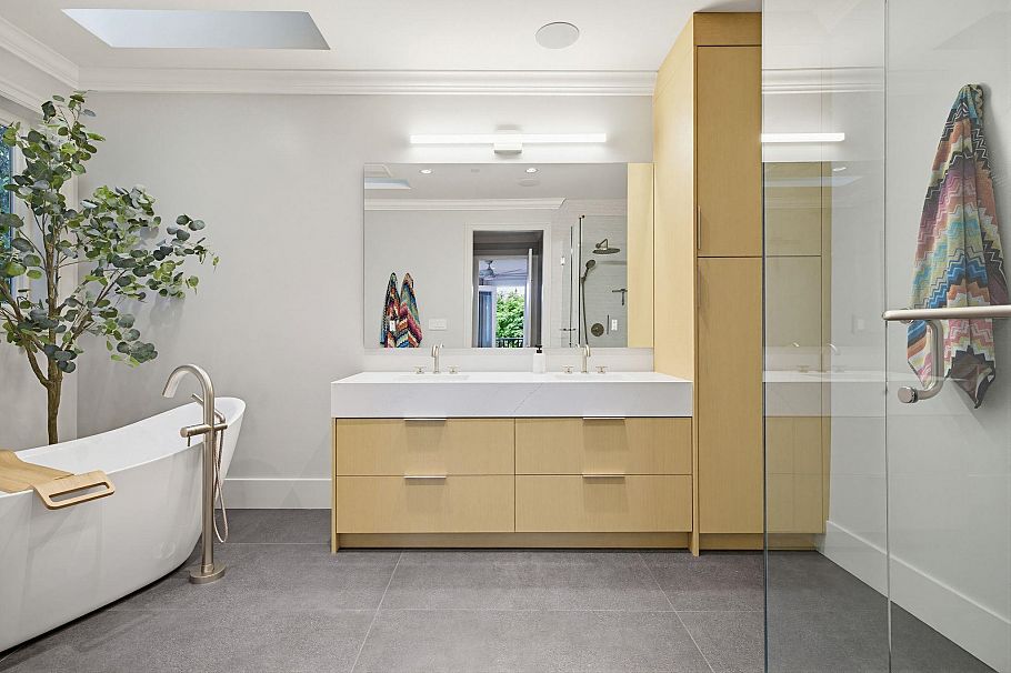 4021 W 34th Avenue Vancouver, BC - 23